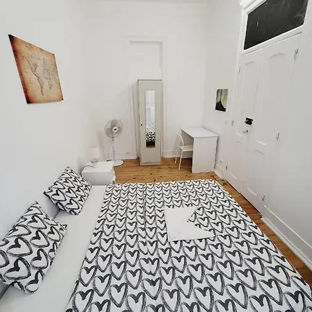 Gambori Hostel Lisbon