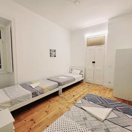 Gambori * Лиссабон