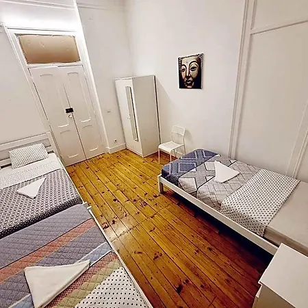 Hostel Gambori *