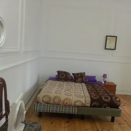 Gambori Hostel *